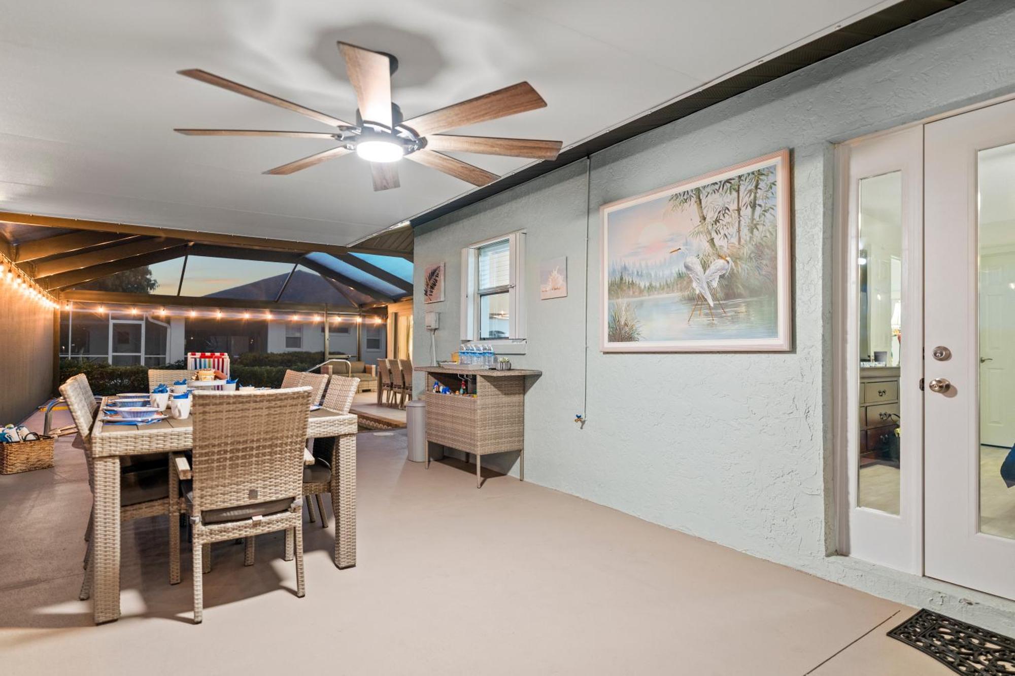 Serenity Waterfront Villa With King Suite, Private Pool, Great Lanai Enclosure And Long Water Views Cape Coral Exterior foto